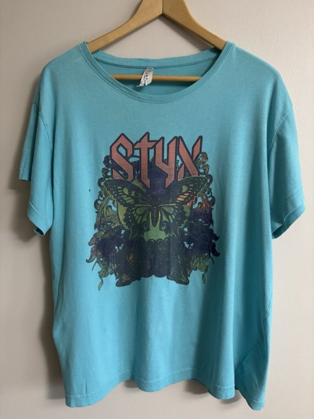 Styx Women’s XL Tour T-Shirt Teal Blue Short Sleeve Shirt Band T Butterfly‎ Aged